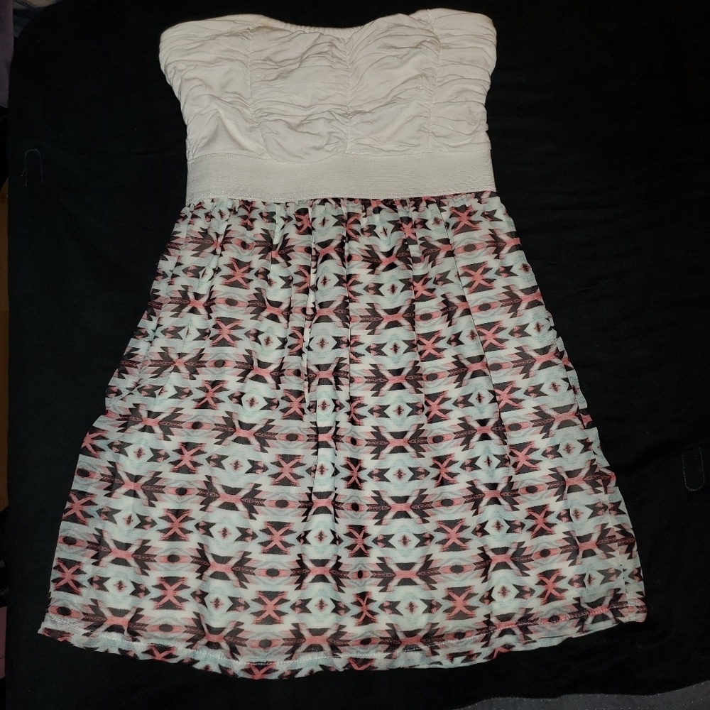 Strapless dress